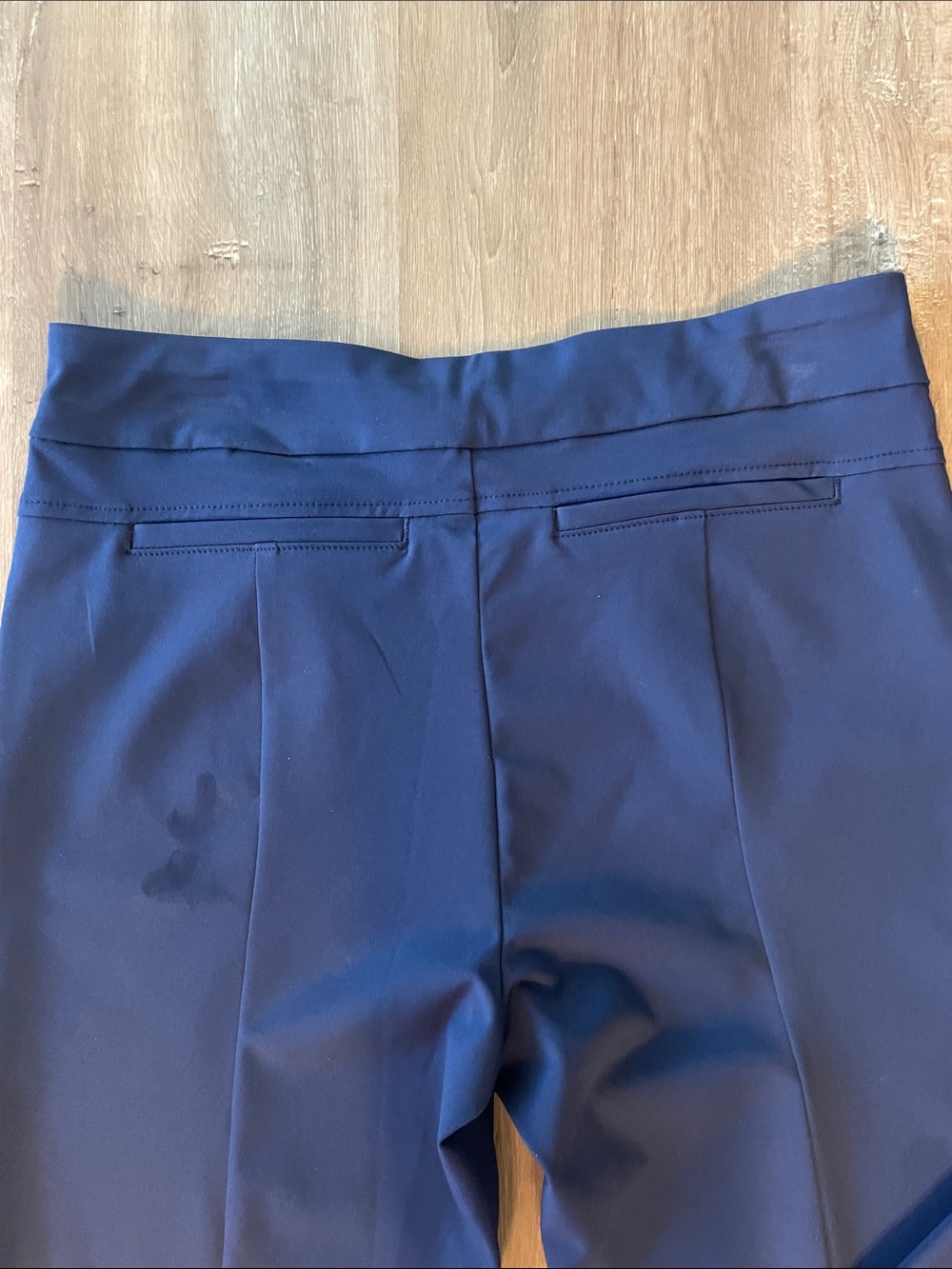 Lilly Pulitzer Luxletic Alston Crop Pants Size 10 NWT Low Tide Navy - Picture 5 of 9
